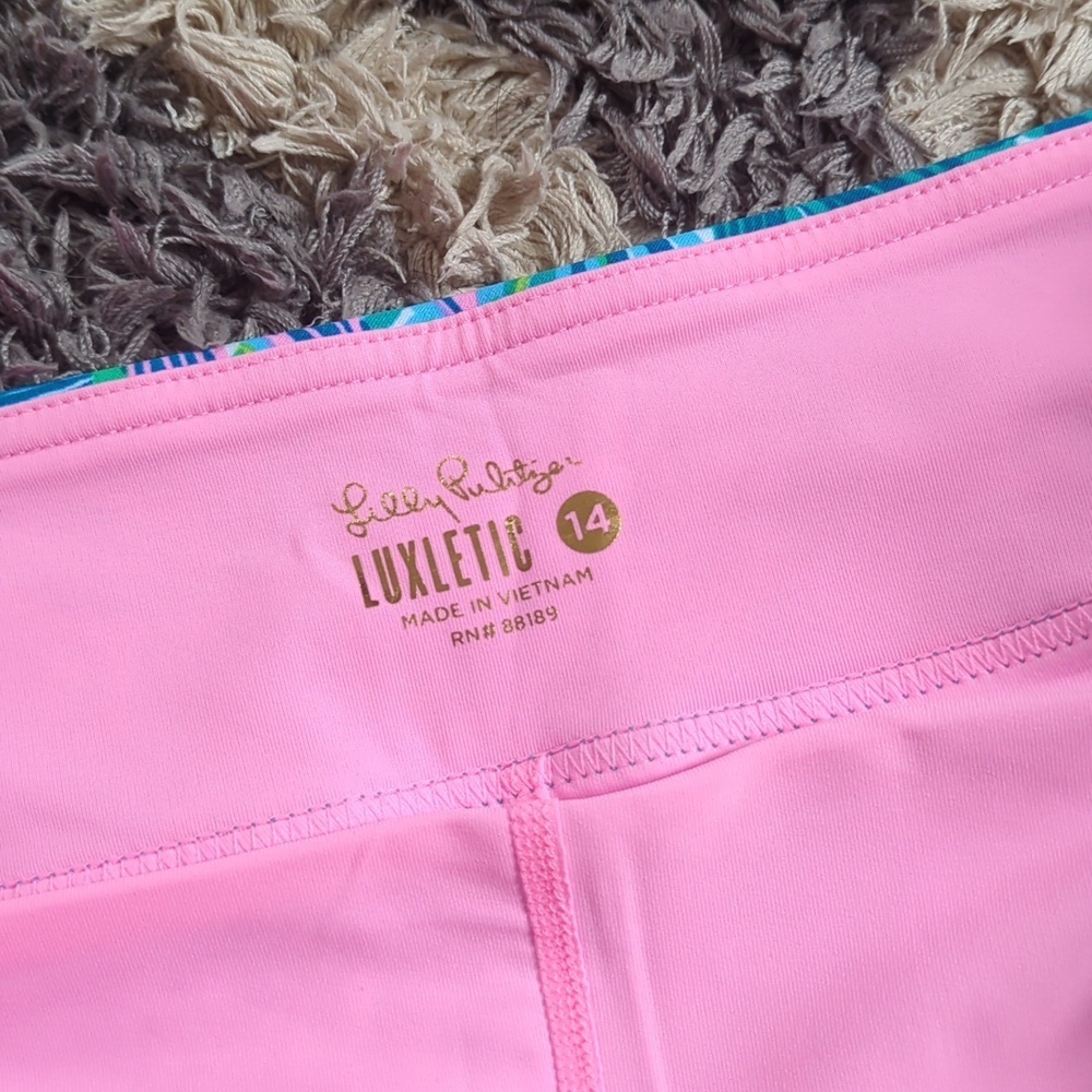 Lilly Pulitzer Luxletic Monica Skort in the Botanical Green Holiday 14 - Picture 3 of 8